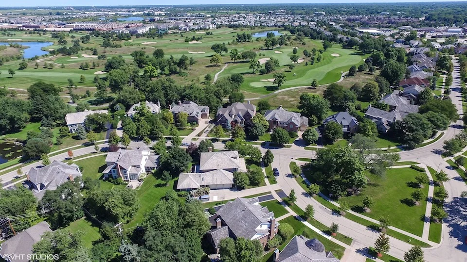 Join the Private Network - Exclusive Properties in Glenview IL