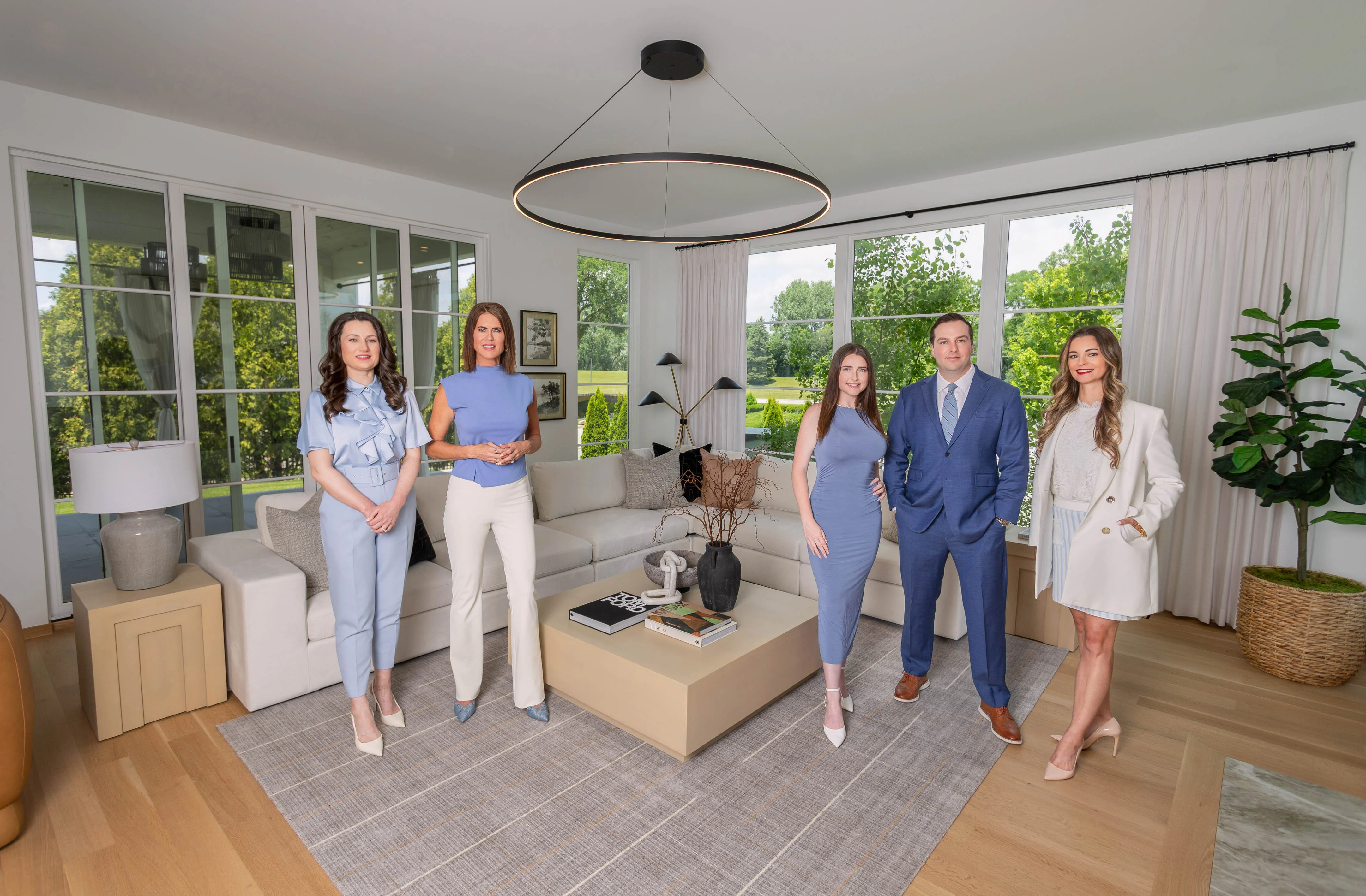 Vittoria Logli Real Estate Team